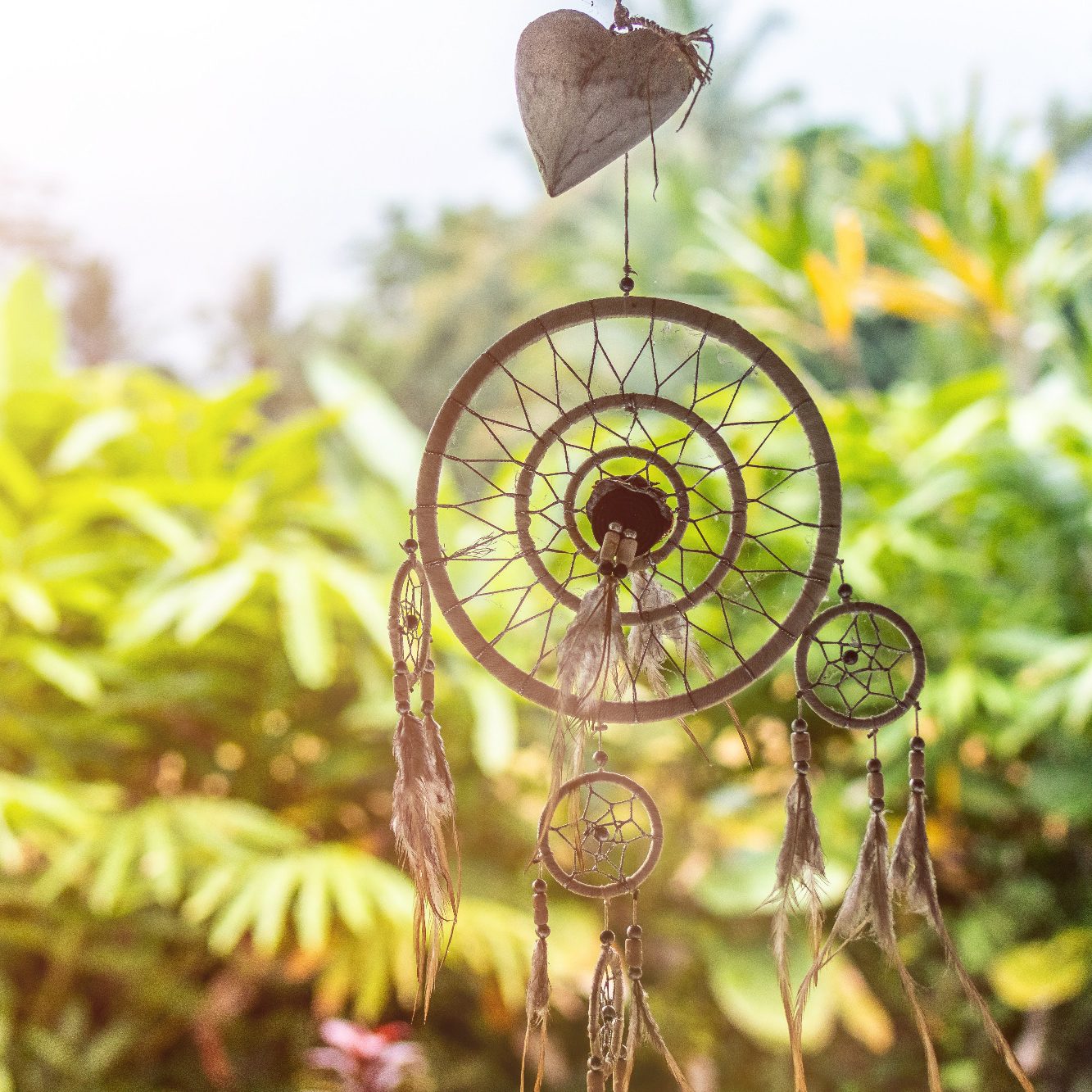 artem bali Fotograf dreamcather via unsplash